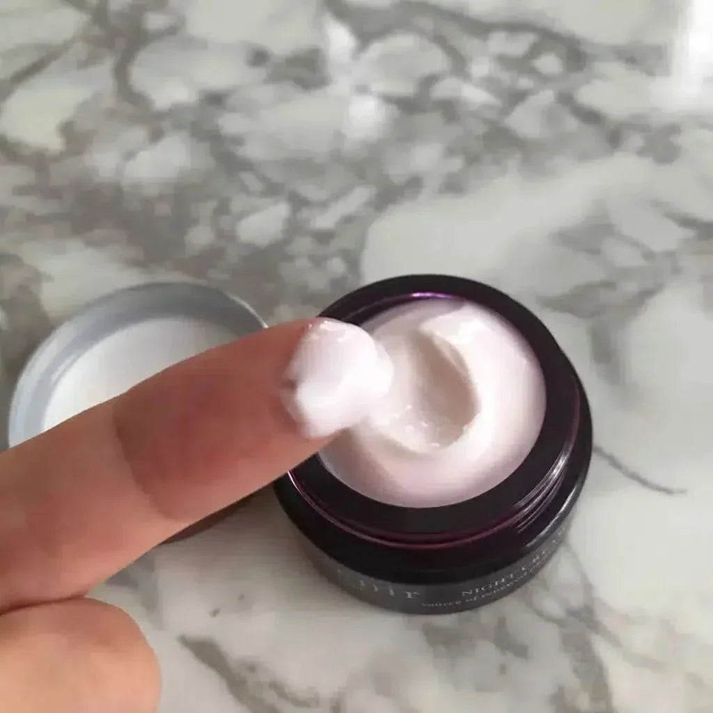 Attenir Dress Lift Crema de Noche Hidratante Intensiva para Arrugas – 35g | Hidratación Profunda y Cuidado Antiedad
