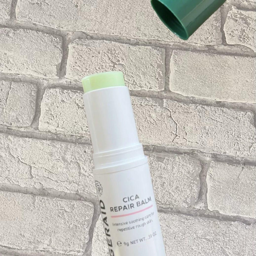 Kosé Tigeraid Cica Repair Stick Balm – 9g | Alivio específico para piel seca y áspera con Centella y Cúrcuma