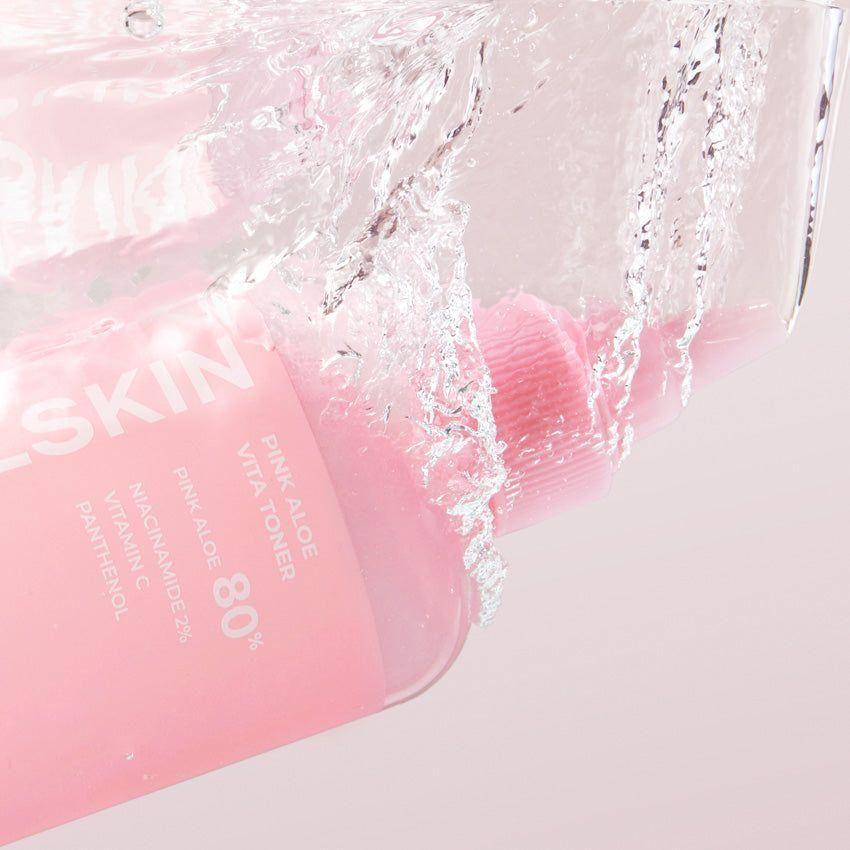 APRILSKIN Pink Aloe Vitamin C Soothing & Brightening Toner 250ml - Glam Global UKAPRILSKIN