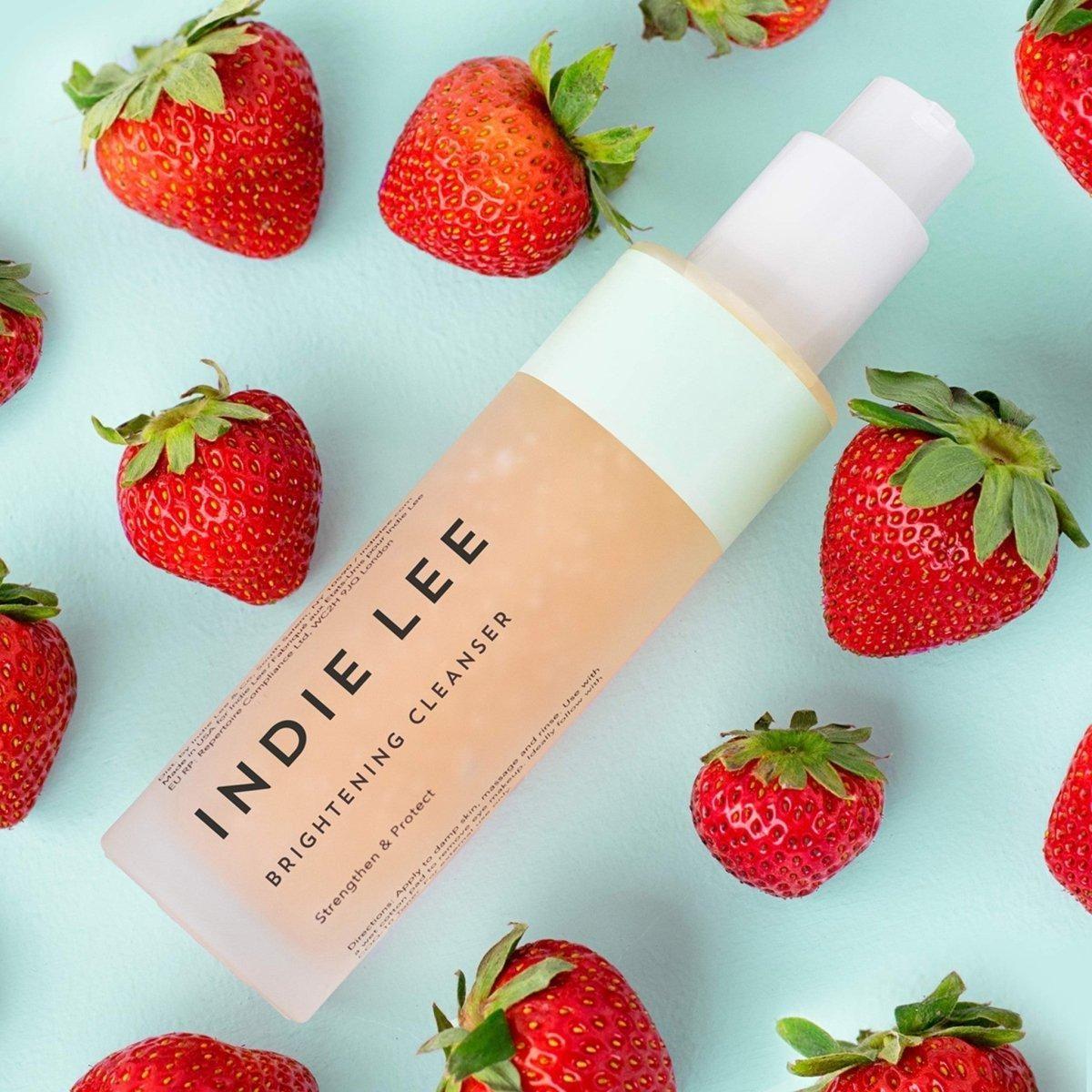 Indie Lee Brightening Cleanser - Glam Global UKIndie Lee