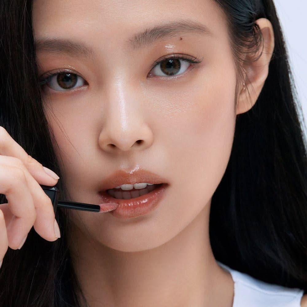 HERA Sensual Nude Gloss 5g - Glam Global UKHERA
