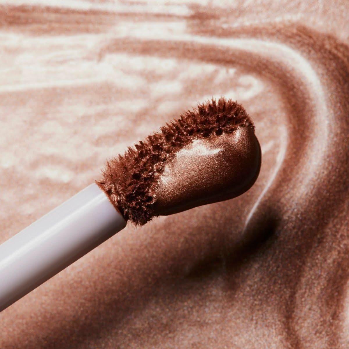 La Lumière Liquid Eyeshadow - Glam Global UKWonderblush