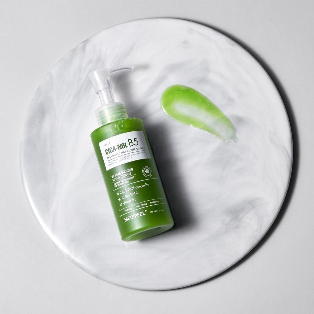 MEDIPEEL PHYTO CICA - NOL B5 AHA BHA Vitamin Calming O2 Deep Cleanser – 150ml - Glam Global UKMEDIPEEL