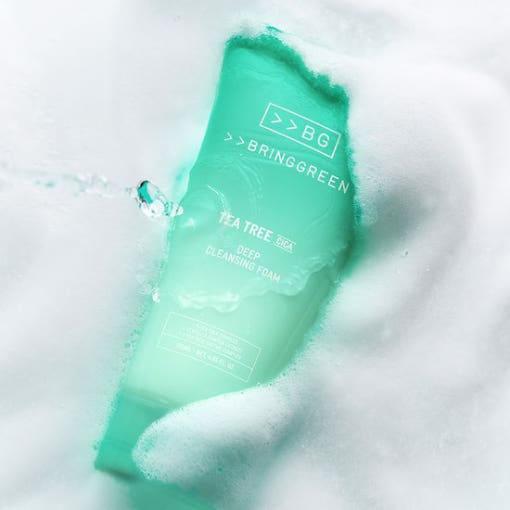 BRINGGREEN Tea Tree Cica Deep Cleansing Foam – 120ml | Purifica, Calma e Hidrata