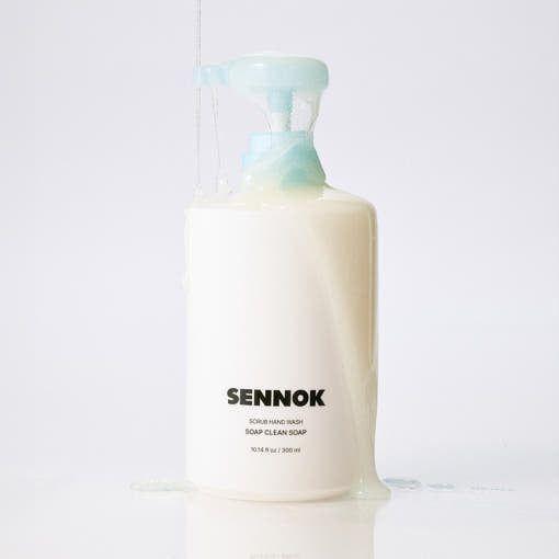 SENNOK Scrub Hand Wash Soap Clean Soap (300ml) – Exfoliating & Nourishing Hand Cleanser - Glam Global UKSENNOK