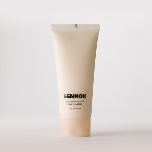 SENNOK Shiny Everyday Treatment Soap Clean Soap (180ml) – Moisturizing & Shine - Enhancing Hair Treatment - Glam Global UKSENNOK