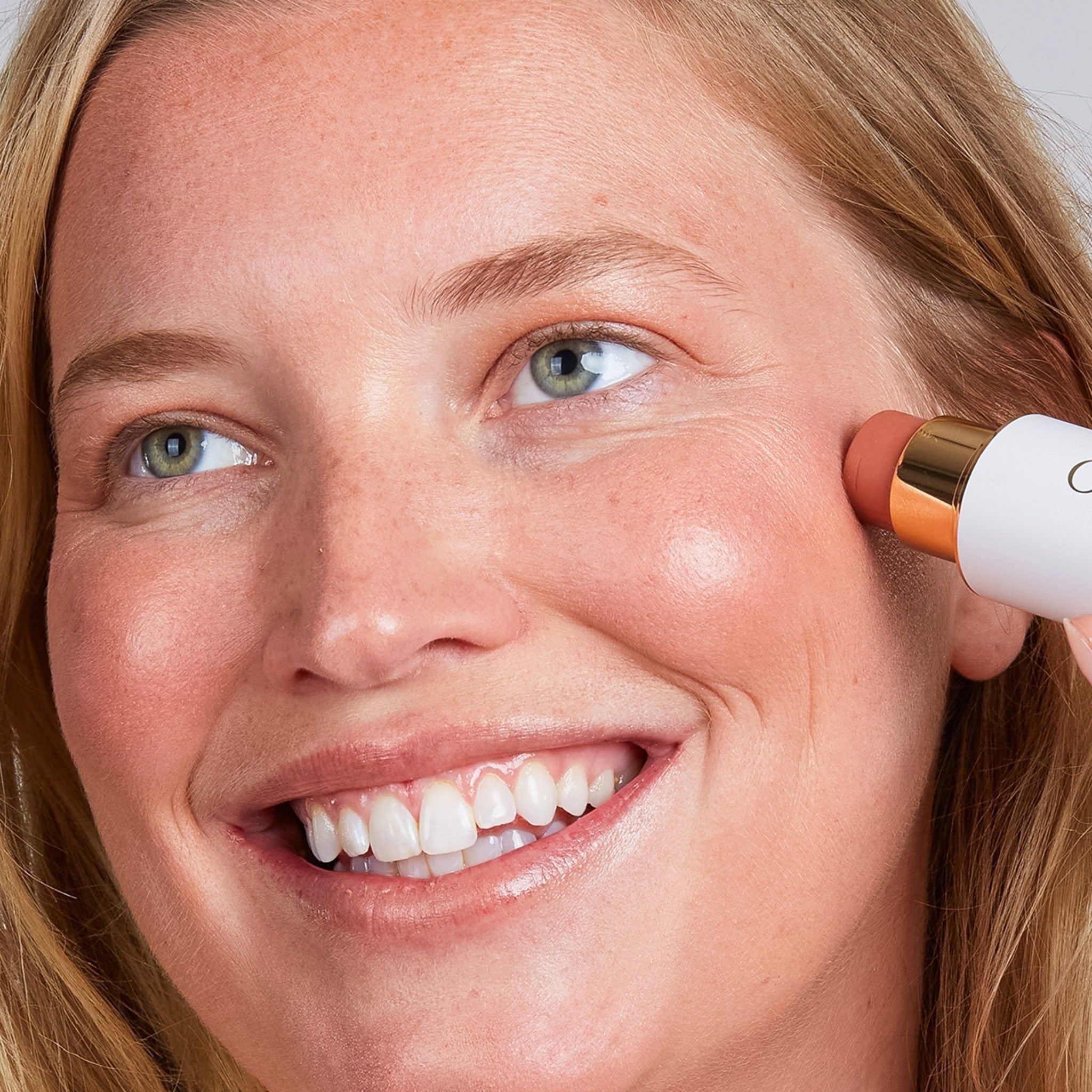 Ogee Sculpted Face Stick - Glam Global UKOgee