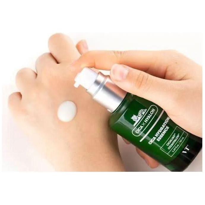 VT Cica Hydration Essence 50ml - Glam Global UKVT