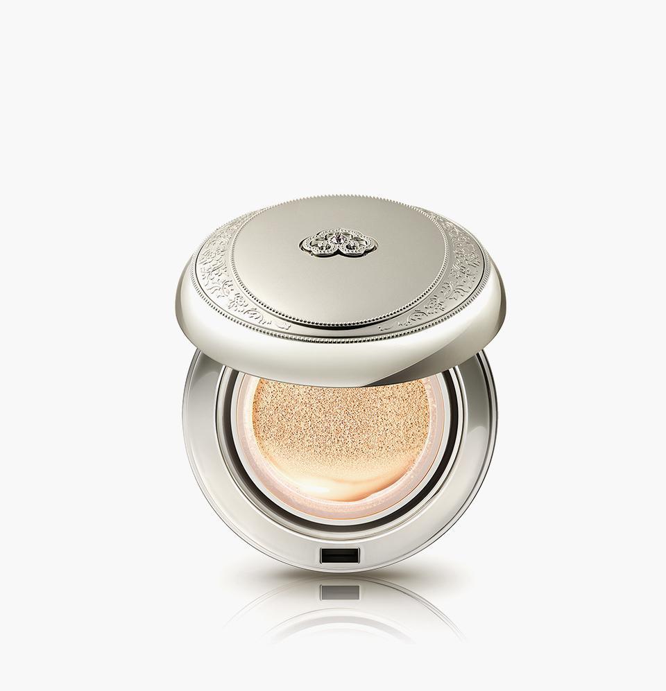 The History of Whoo Gongjinhyang Radiant White Moisture Cushion Foundation No.23 Twin Pack