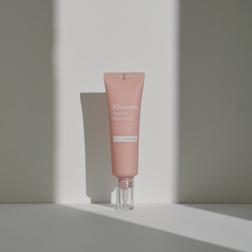 Reblocell Blossom Tone Up Sunscreen 30ml - Tone Up Glow