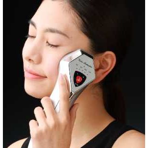 ALPHA・ONE TONINO LAMBORGHINI Masajeador facial