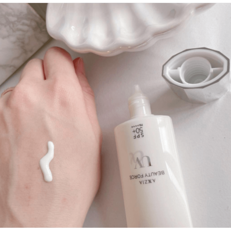 AXXZIA Beauty Force UV α SPF50+ – 40g | Protector solar de triple protección y crema hidratante