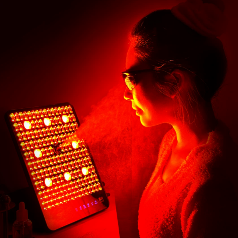 SEAYEO Max LED Light Beauty Device with Micro-Mist – 714 LEDs