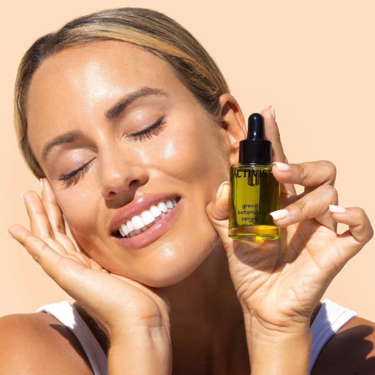 Activist Mānuka Green Botanical Face Serum - 30ml - Glam Global UKActivist Mānuka