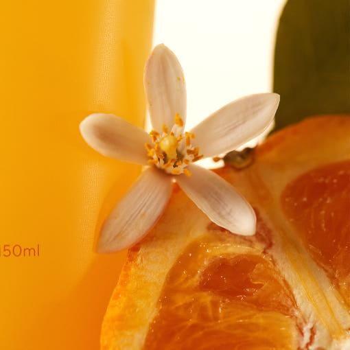 AROMATICA Glow Vita Oil - in - Gel Cleanser Orange & Neroli 150ml - Glam Global UKAROMATICA