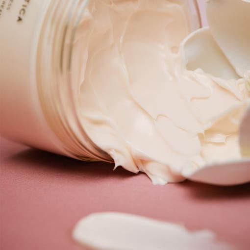 AROMATICA Mellowness Oil In Body Cream Magnolia & Sandanwood 200g - Glam Global UKAROMATICA