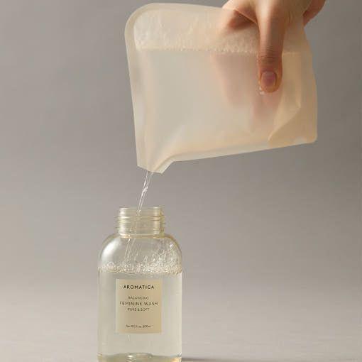 AROMATICA Pure & S Soft Feminine Wash (Refill) 300ml - Glam Global UKAROMATICA