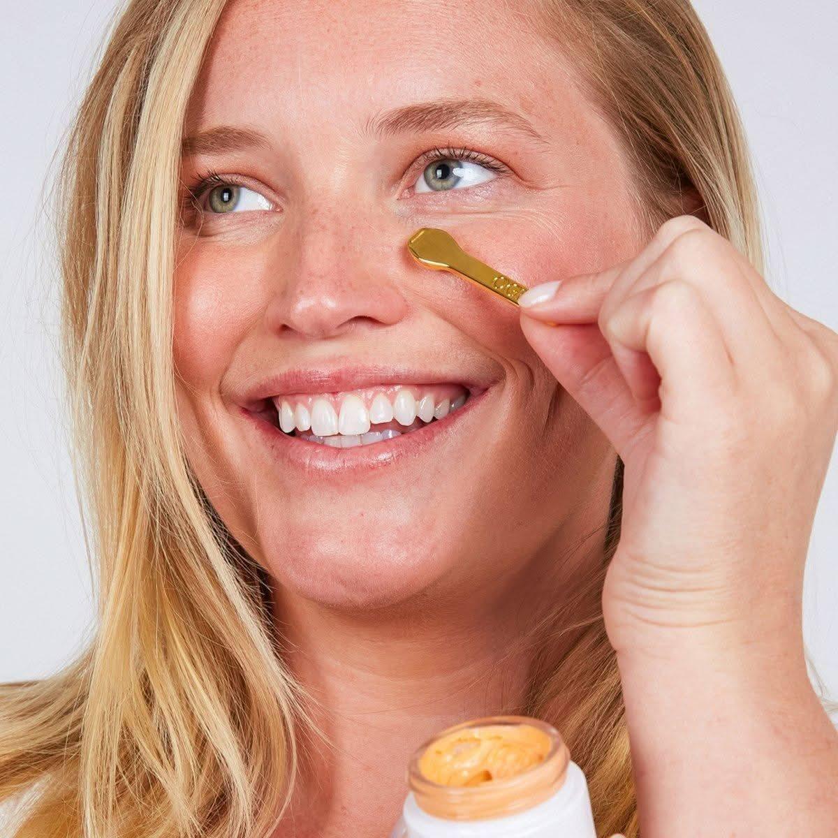 Ogee Brightening Botanical Eye Balm - 15ml - Glam Global UKOgee