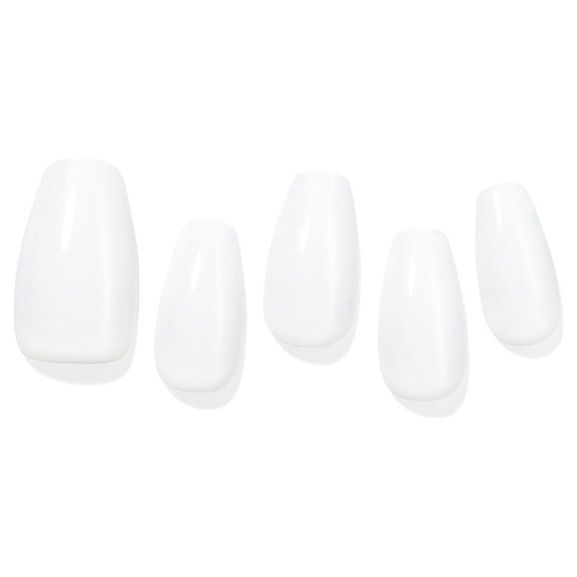 DASHING DIVA MAGIC PRESS DESIGN - 30 Tips #Titanium Chic White | Easy, Stylish Gel Nails - Glam Global UKDASHING DIVA