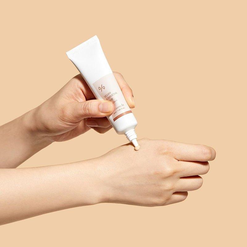 Dr.Ceuracle Vegan Kombucha Tea BB SPF30 PA++ - 30 ml - Glam Global UKDr.Ceuracle