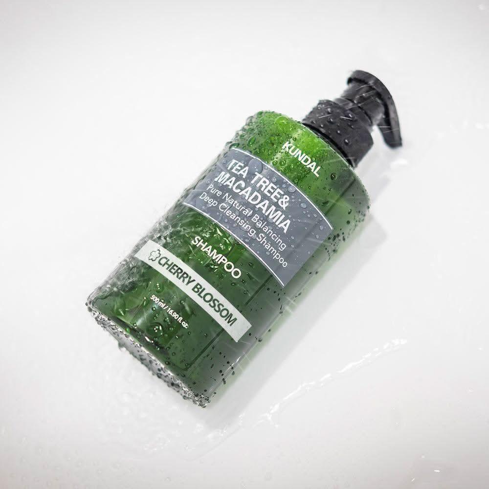 KUNDAL TEA TREE&MACADAMIA Pure Natural Balancing Deep Cleansing Shampoo 500ml #CHERRY BLOSSOM - Glam Global UKKUNDAL