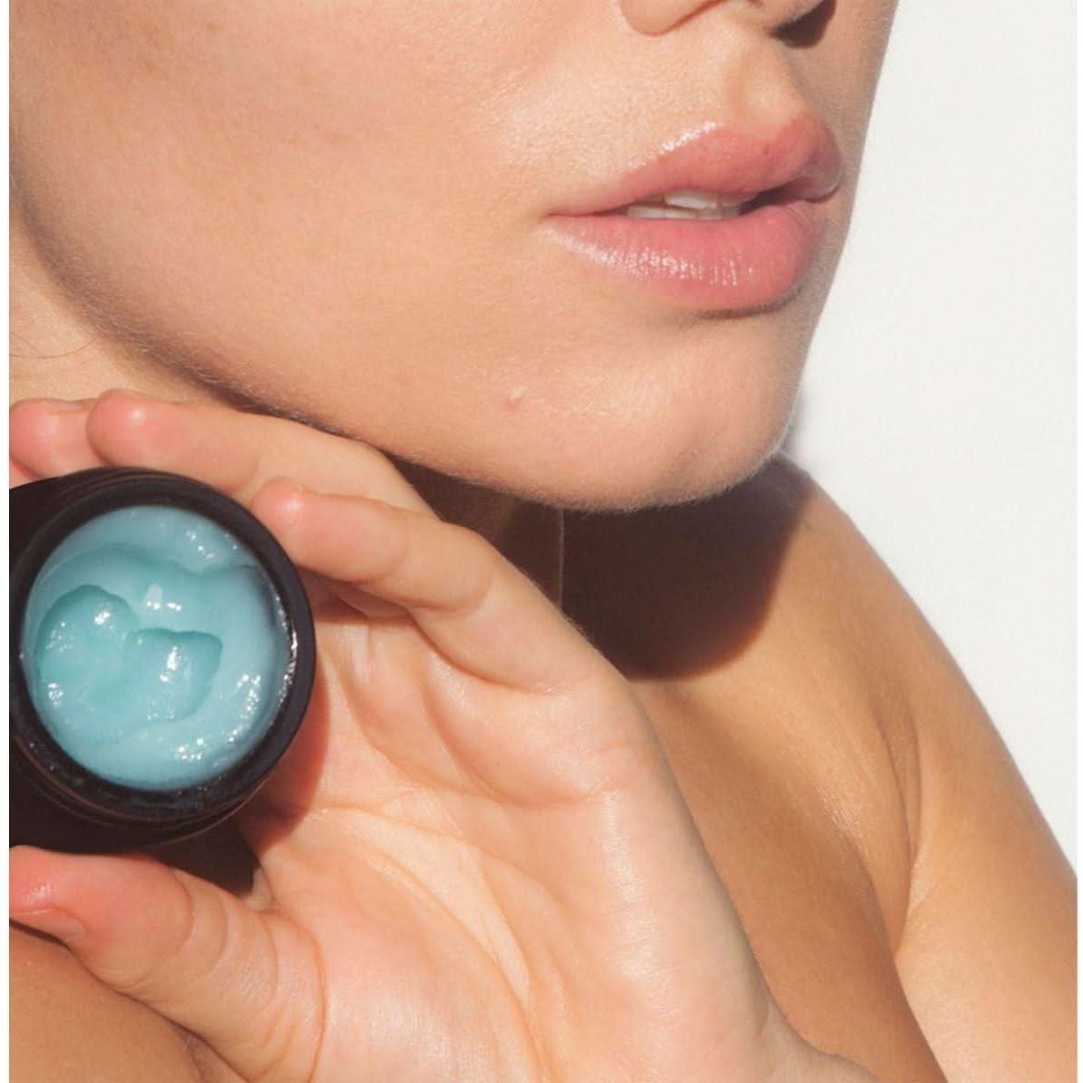 Le Blue Balm - Glam Global UKOdacité