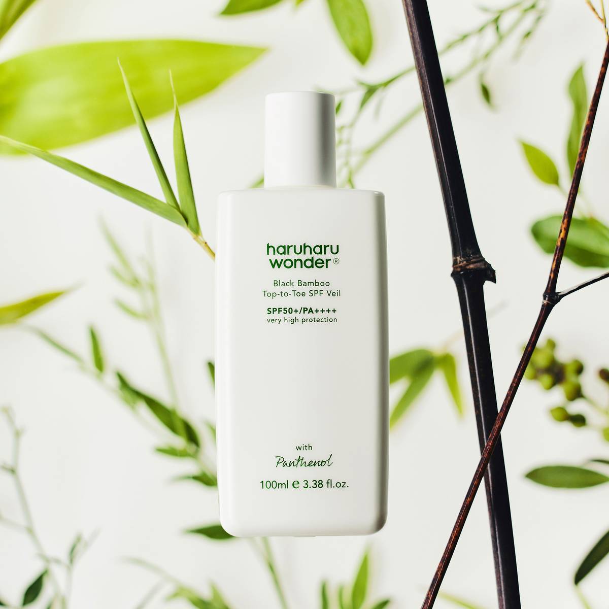 haruharu wonder Black Bamboo SPF Veil 100ml – product view 3