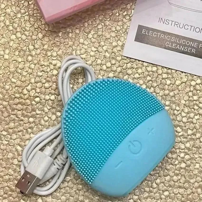 Rechargeable Facial Cleansing Brush - Glam Global UKGlam Global UK