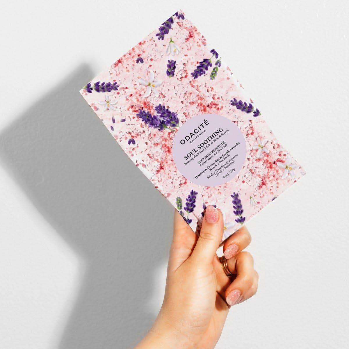 Soul Soothing Relaxing Bath Soak - Glam Global UKOdacité